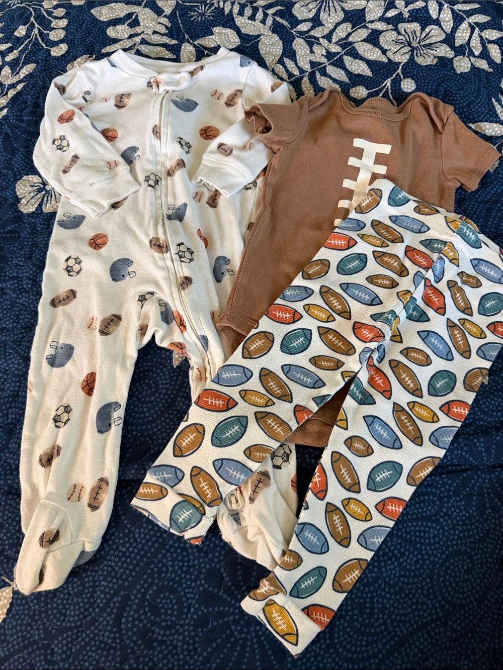 size 9 months 3 pc football/sports infant set